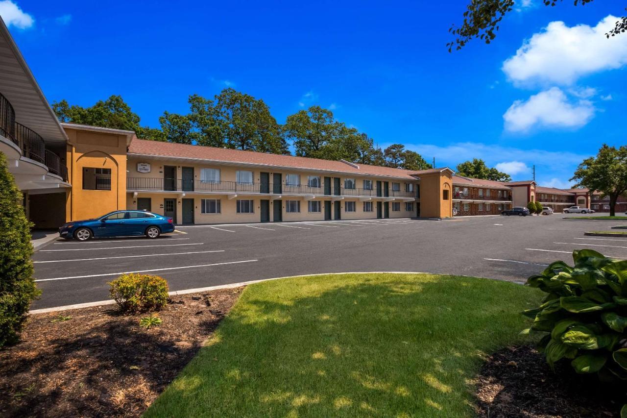 Quality Inn & Suites Millville Bagian luar foto